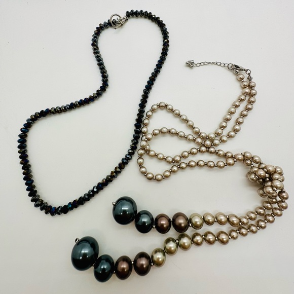 Beautiful Necklace lot - Picture 1 of 17